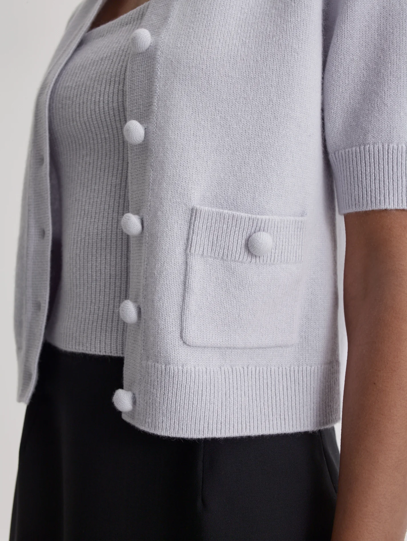 CASHMERE SHORT SLEEVE CARDIGAN - Image 7