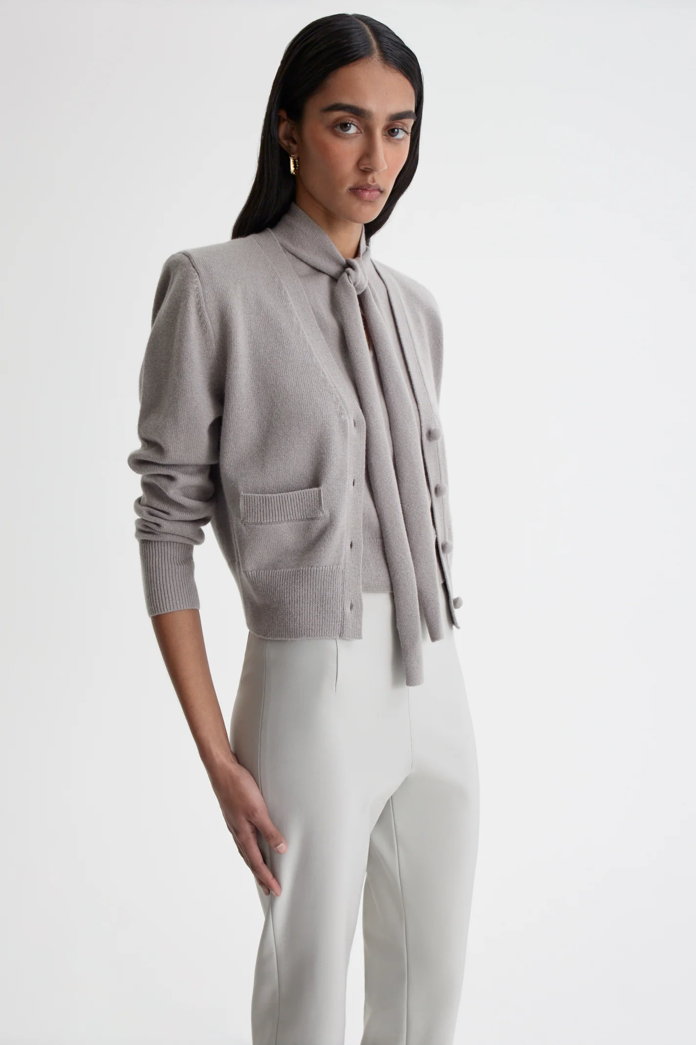CASHMERE V NECK CARDIGAN - Image 3