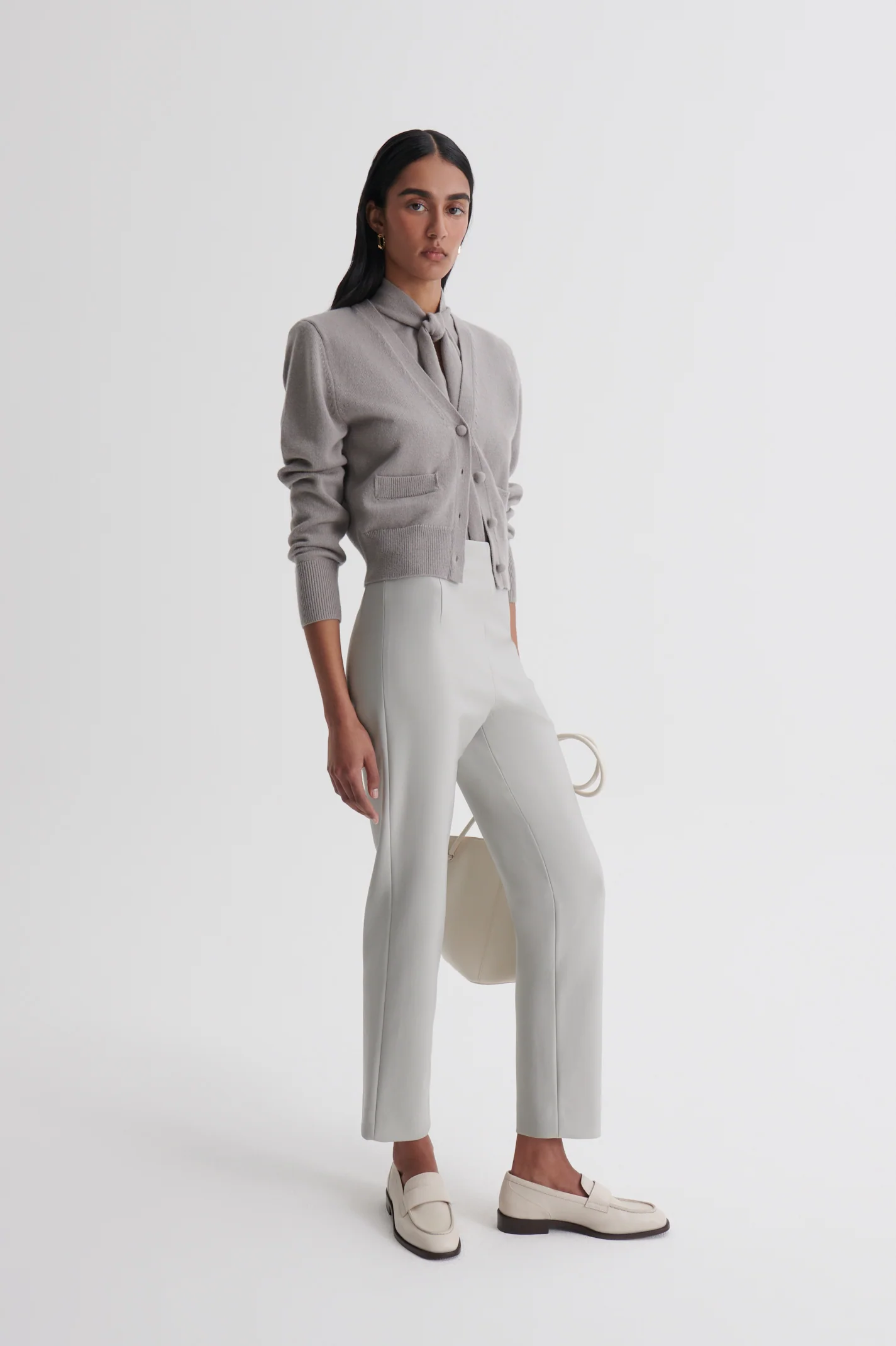 CASHMERE V NECK CARDIGAN - Image 5