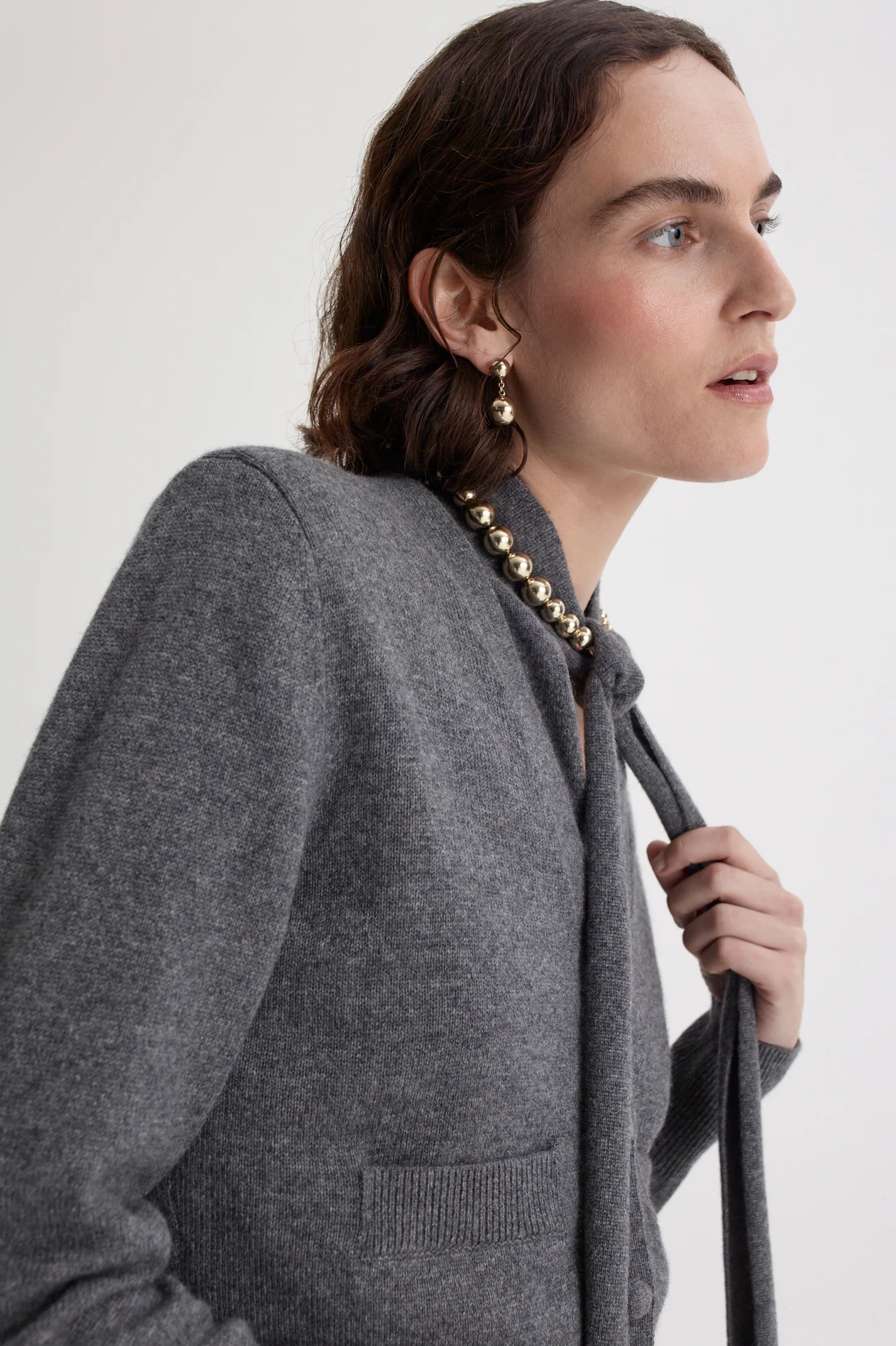 CASHMERE V NECK CARDIGAN - Image 8