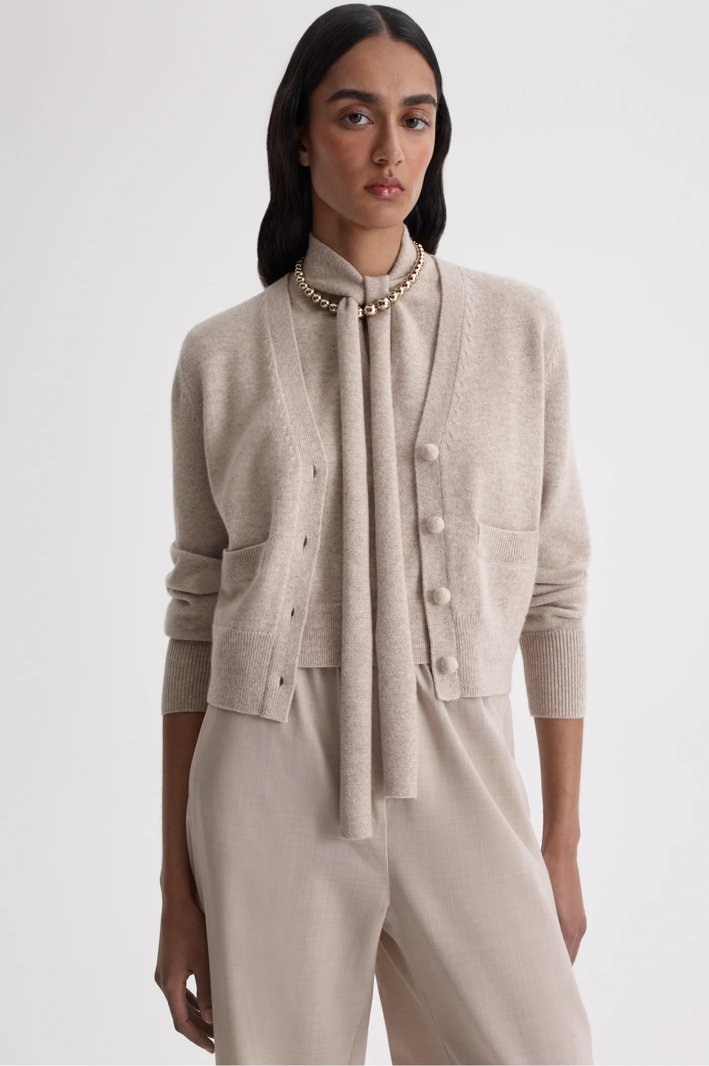 CASHMERE V NECK CARDIGAN - Image 3