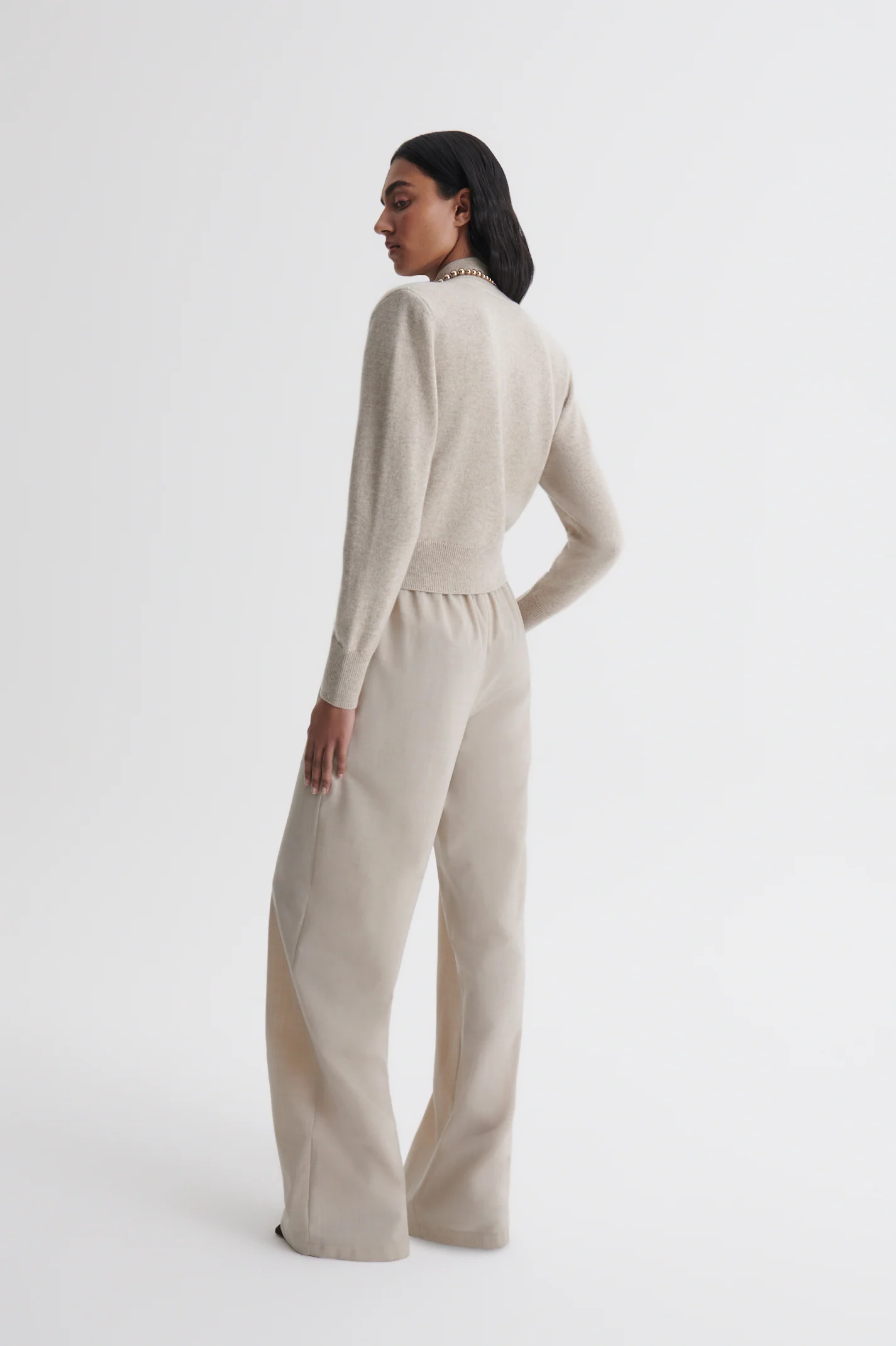 CASHMERE V NECK CARDIGAN - Image 6