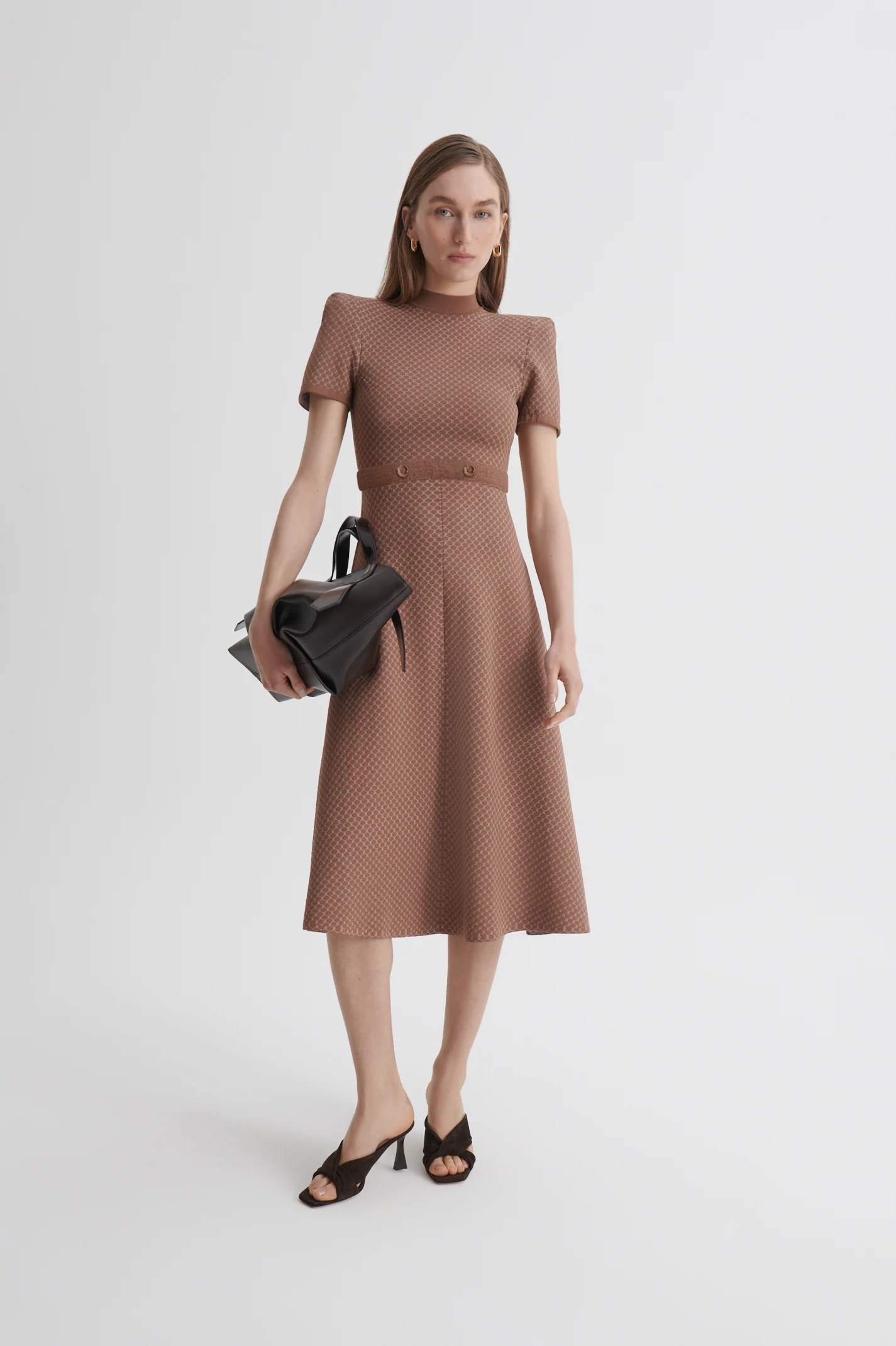 CREPE KNIT GATHER SLEEVE DRESS - Image 4