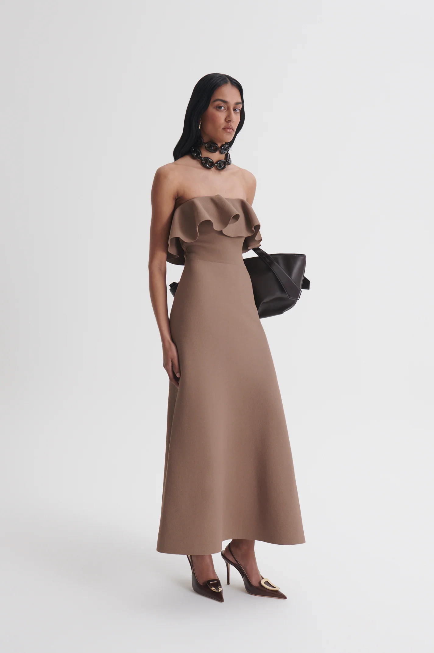 CREPE KNIT RUFFLE STRAPLESS DRESS - Image 4
