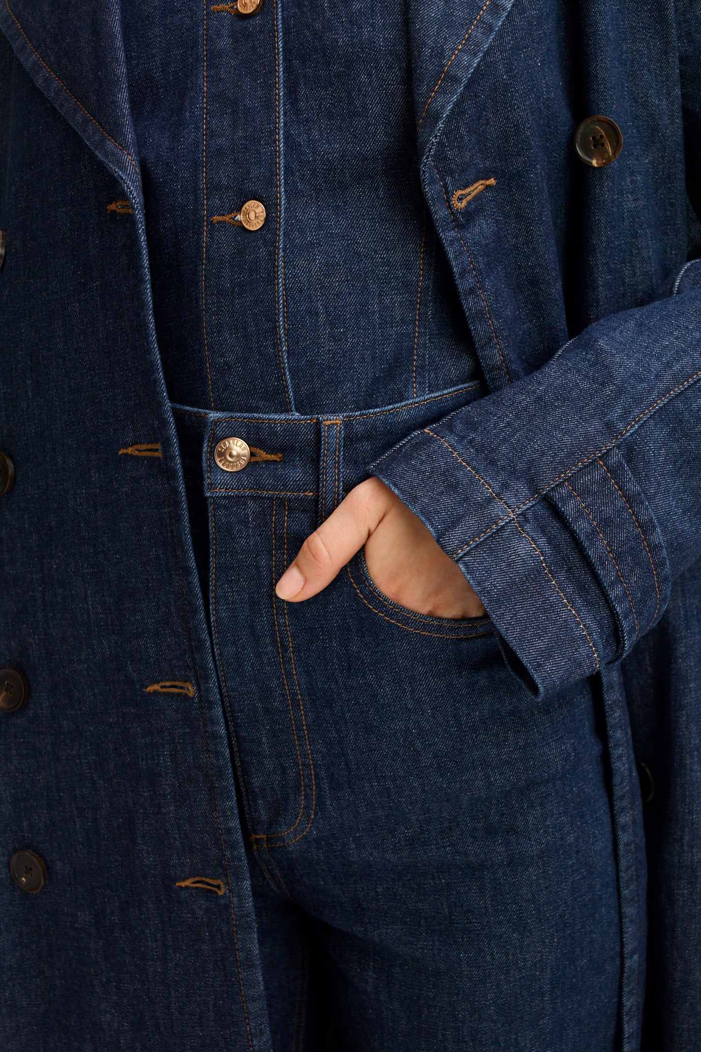 DENIM FIVE POCKET JEAN - Image 5