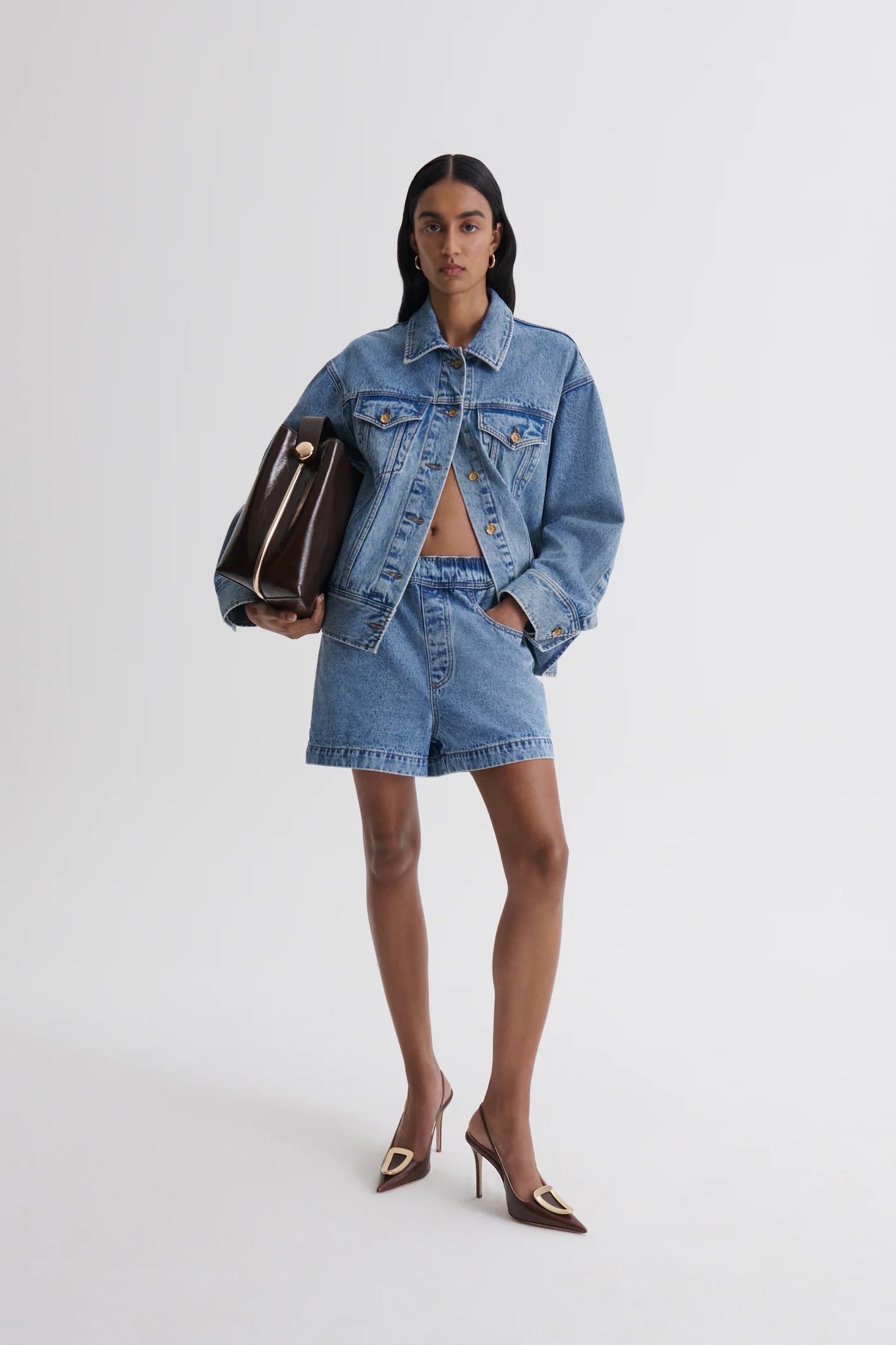 DENIM SOFT WAIST SHORT - Image 3