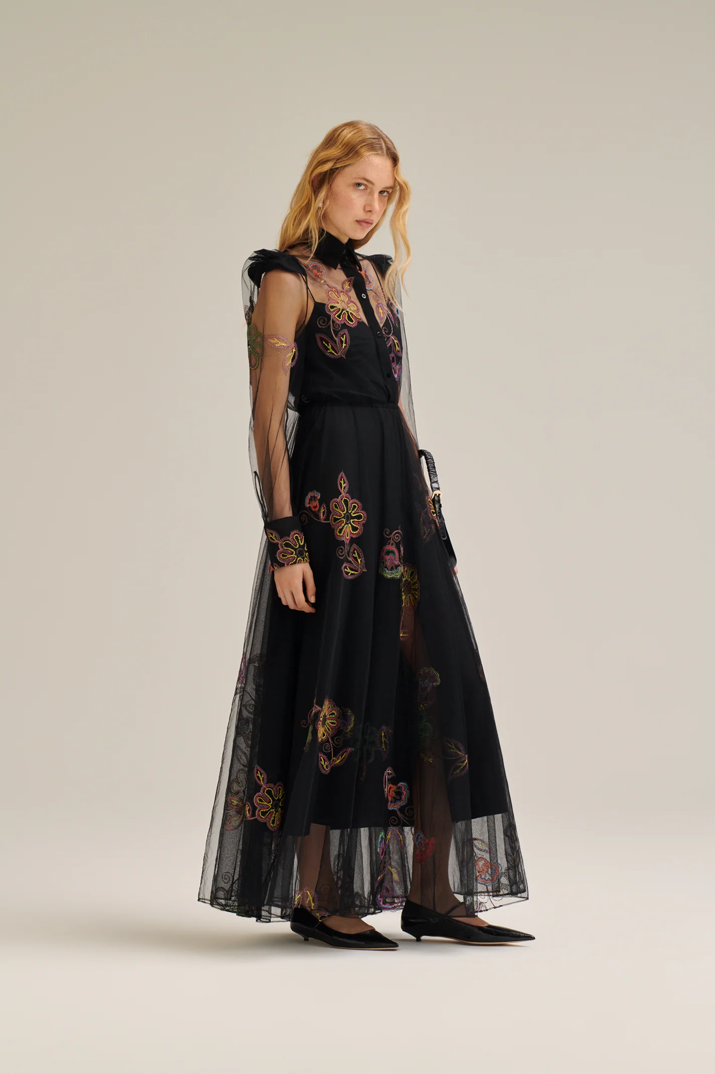 EMBROIDERED TULLE GOWN - Image 3