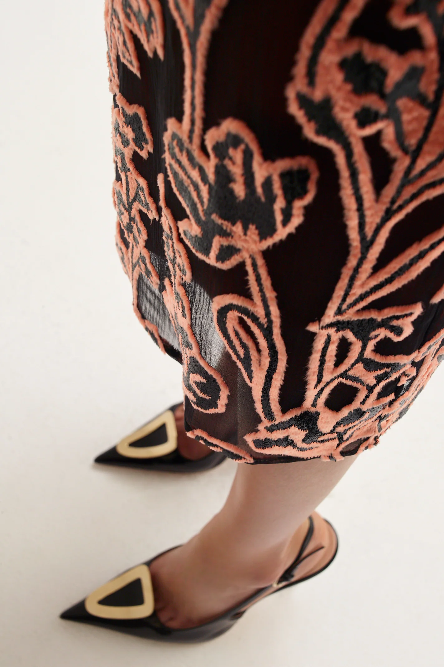 FRENCH VELVET FLORAL SKIRT - Image 5