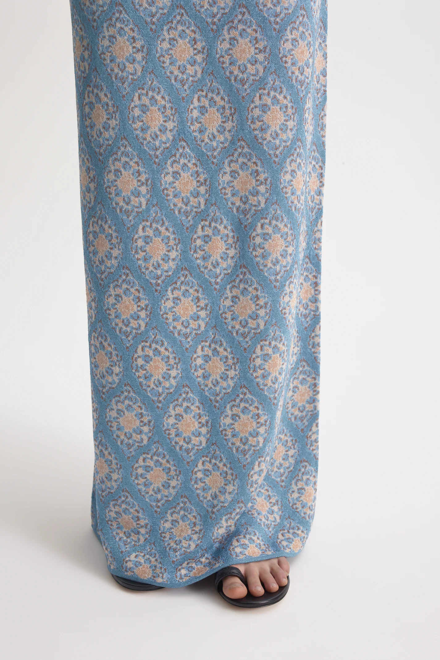 KNIT BROCADE LONG PENCIL SKIRT - Image 6