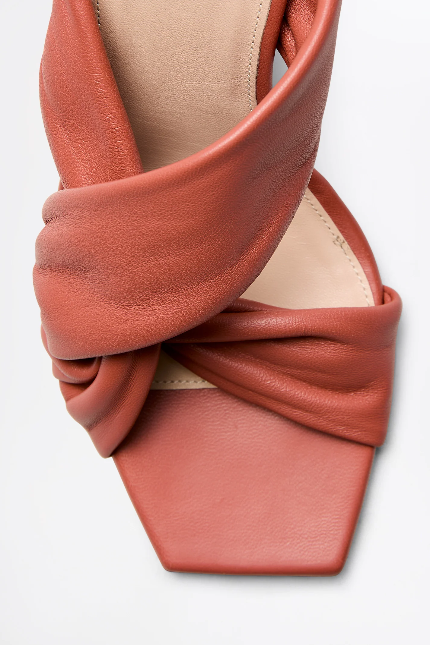NAPPA TWIST MULE 10 - Image 7
