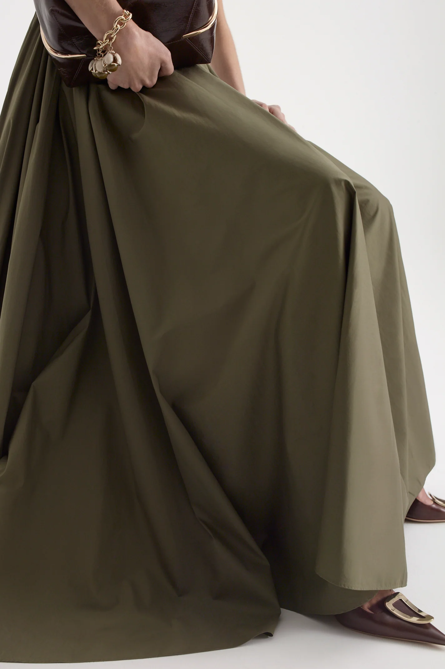PARACHUTE CREPE KNIT GOWN - Image 9