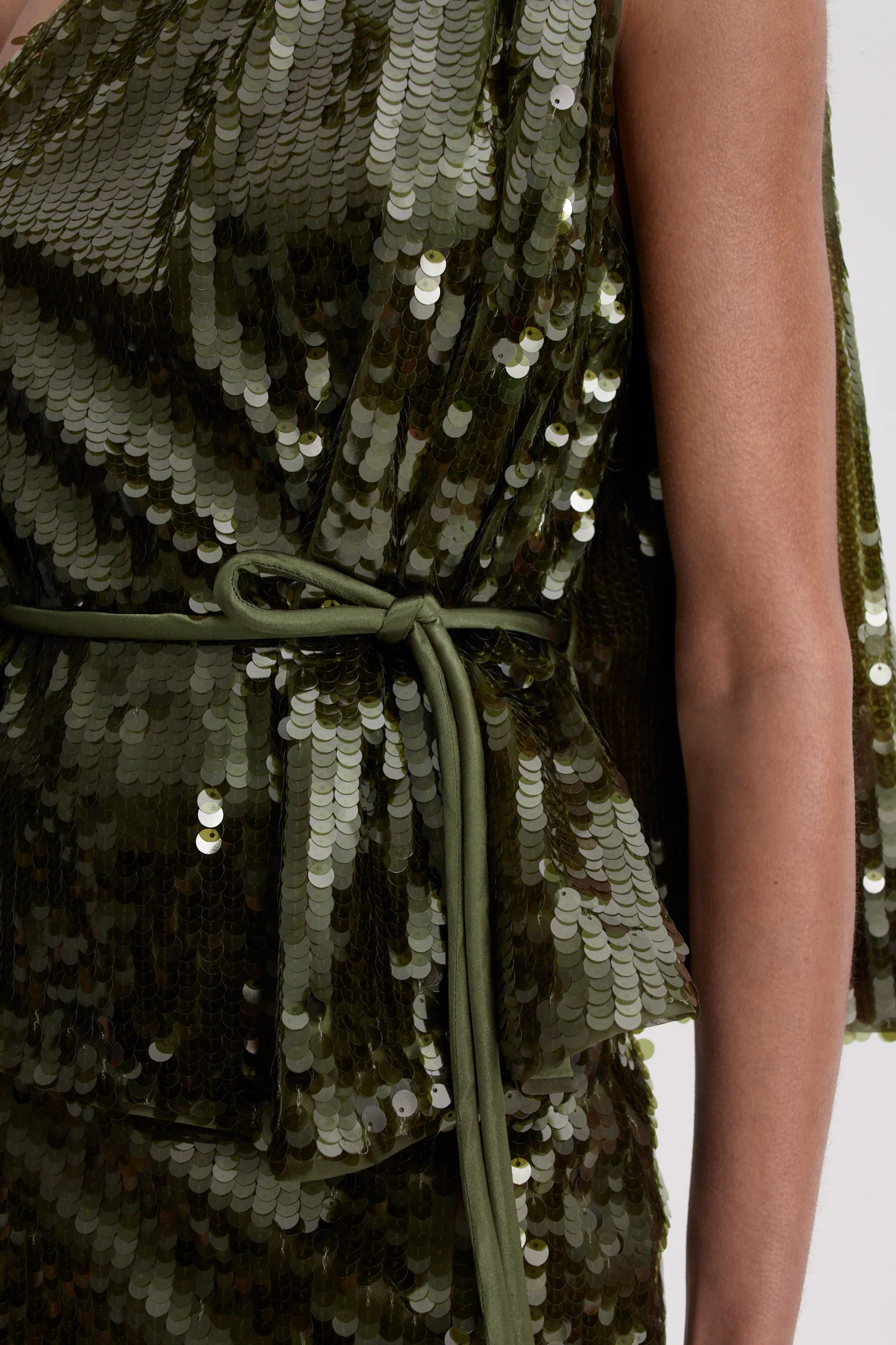 SEQUIN ONE SHOULDER TOP - Image 8