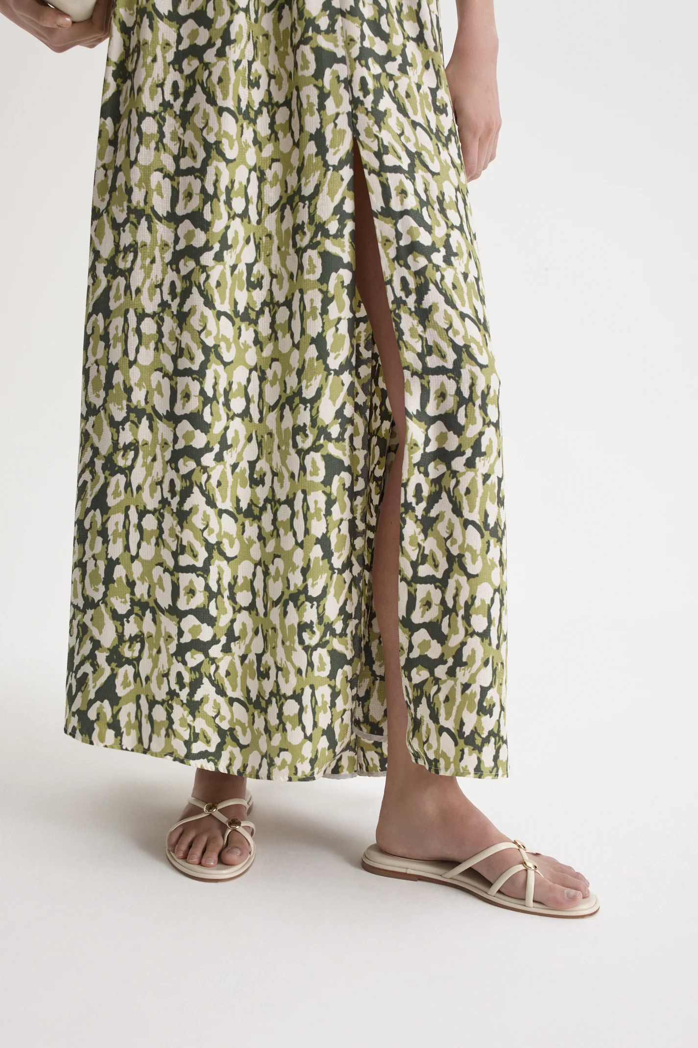 SILK JACQUARD ANIMAL PRINT DRESS - Image 8
