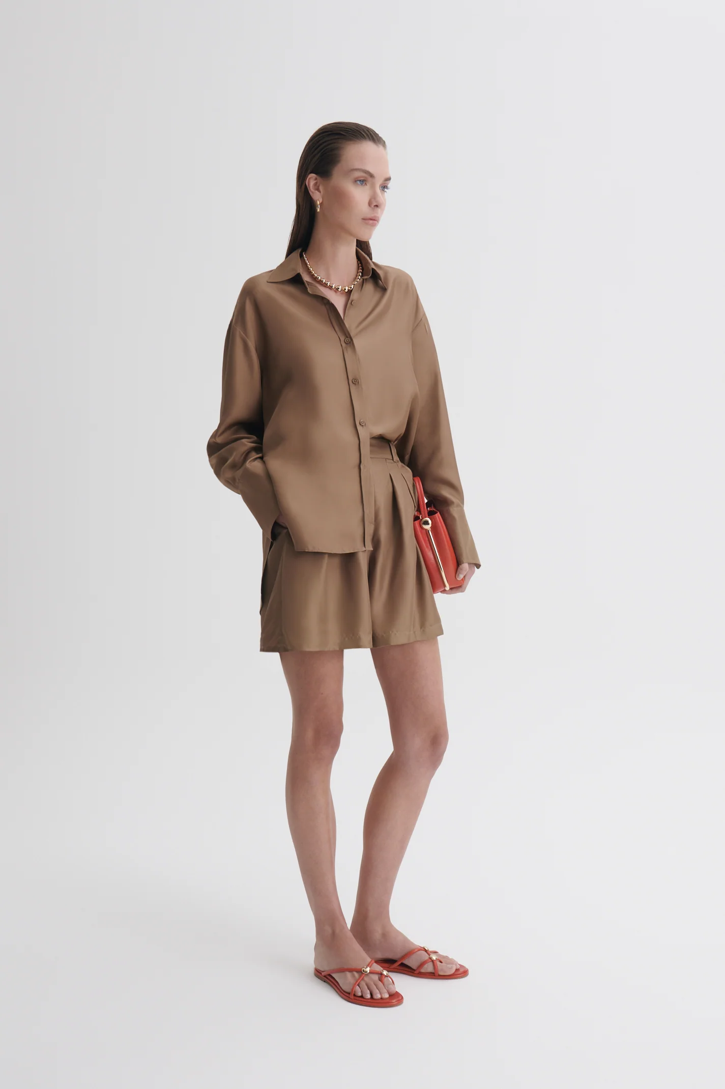 SILK TWILL SHORT - Image 4