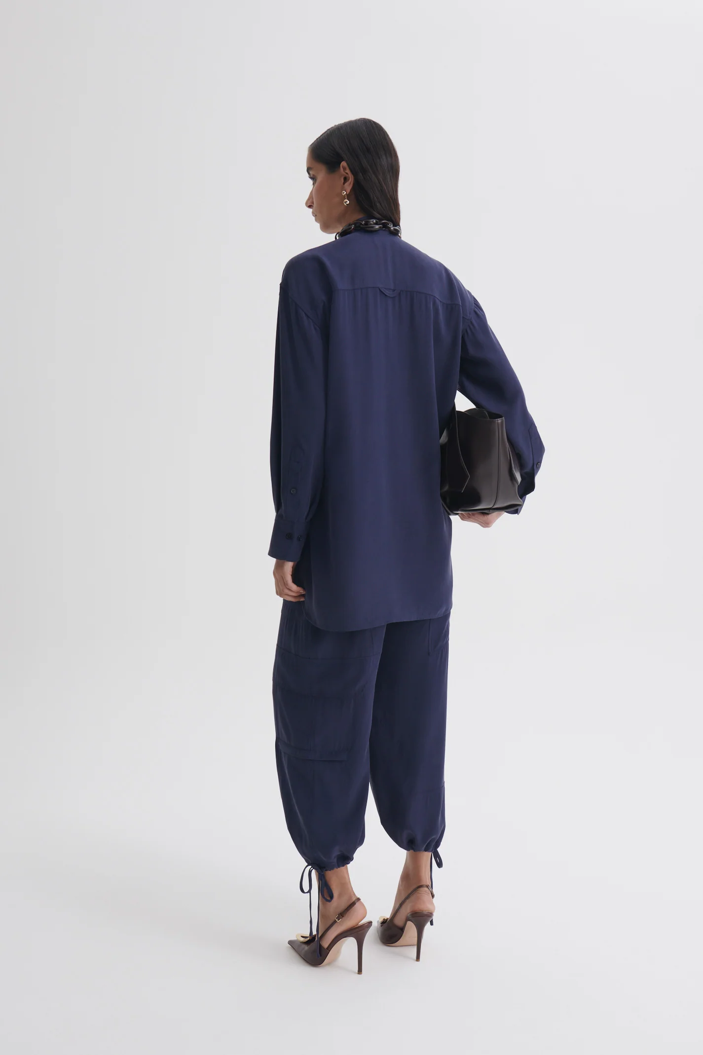 SUEDED SILK CREW NECK SHIRT - Image 5