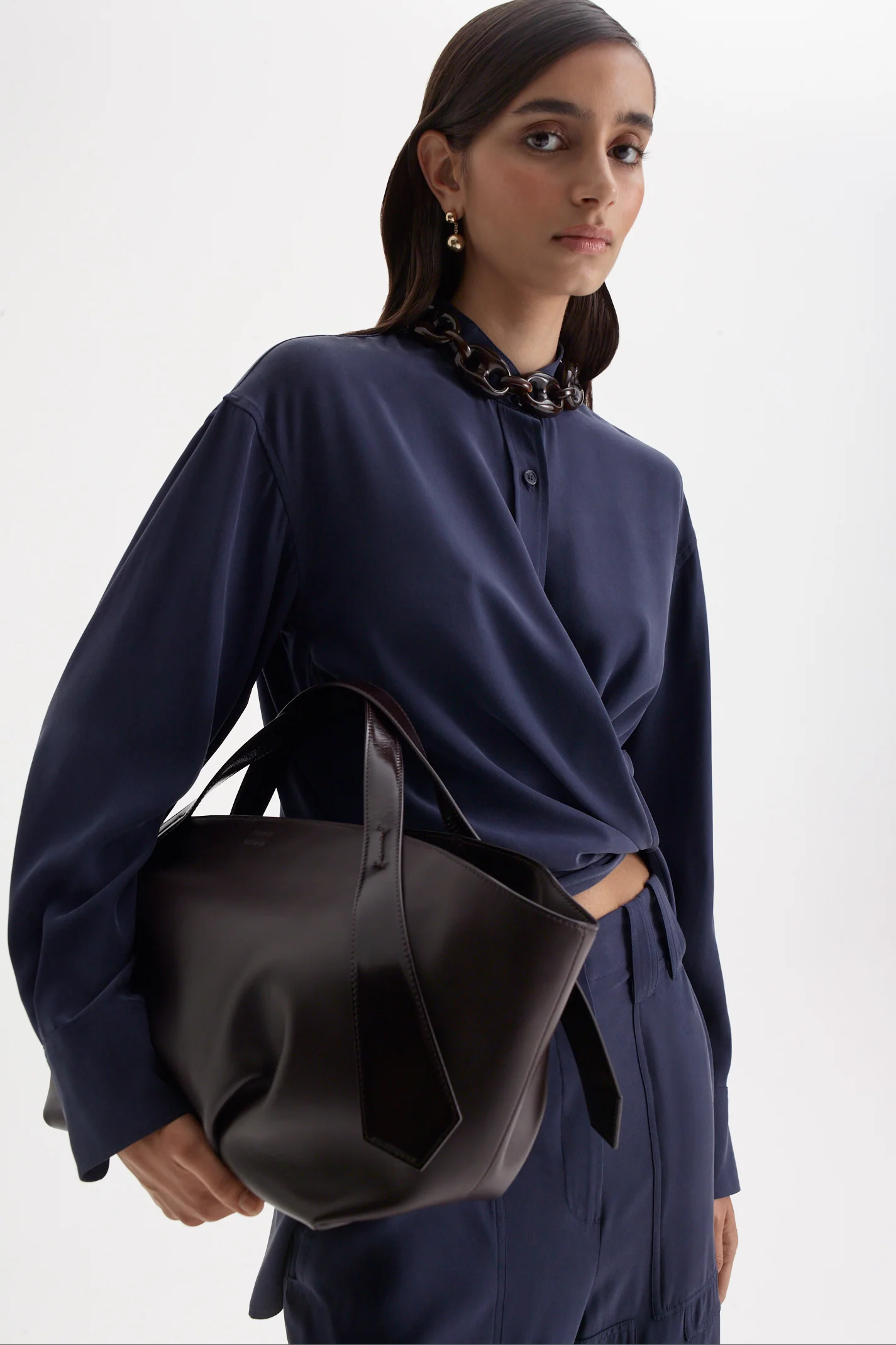 SUEDED SILK CREW NECK SHIRT - Image 8