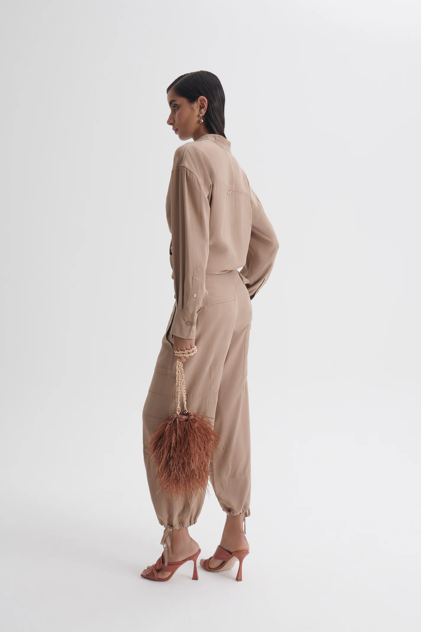 SUEDED SILK CROP CARGO - Image 5