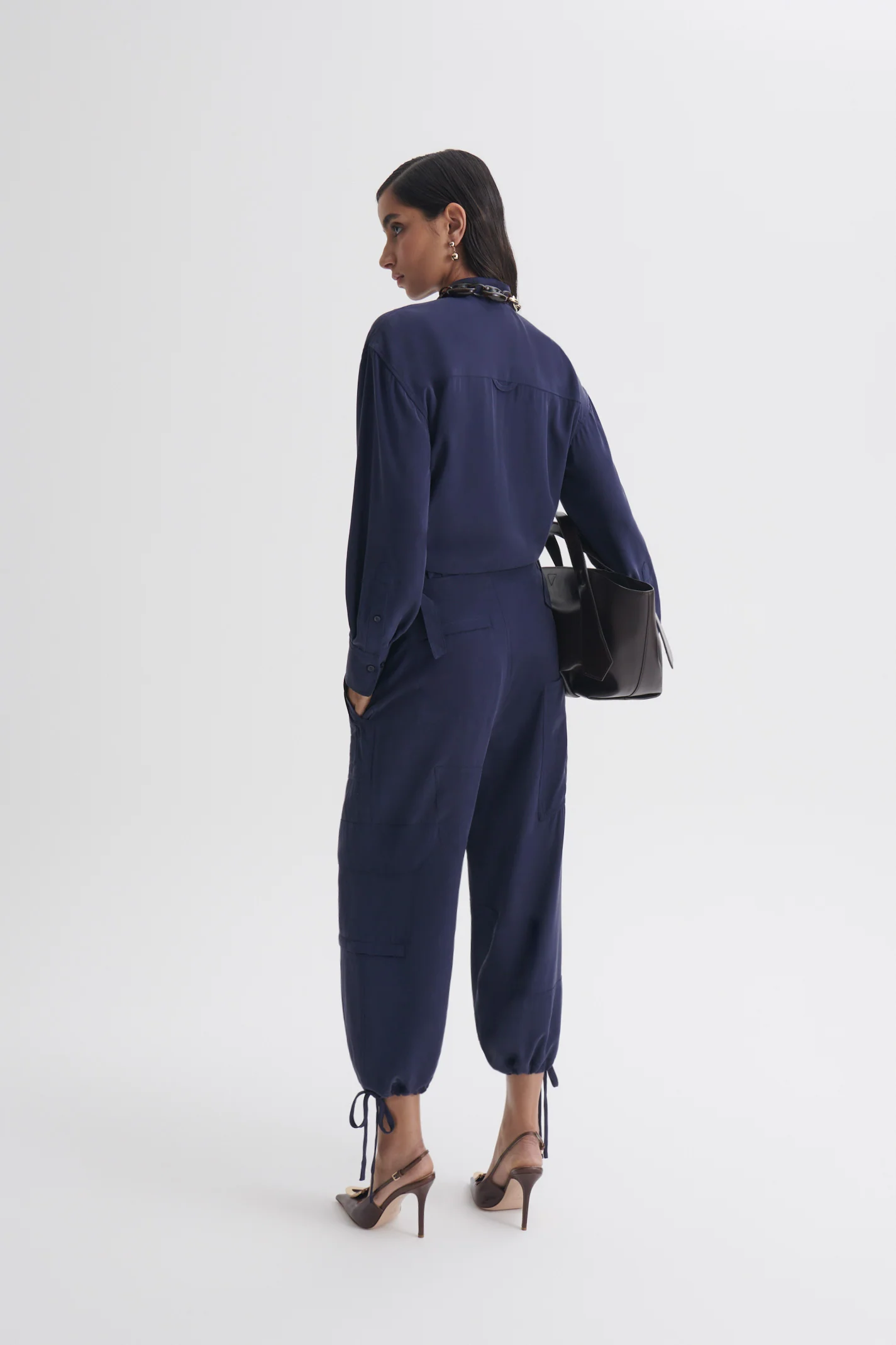 SUEDED SILK CROP CARGO - Image 5