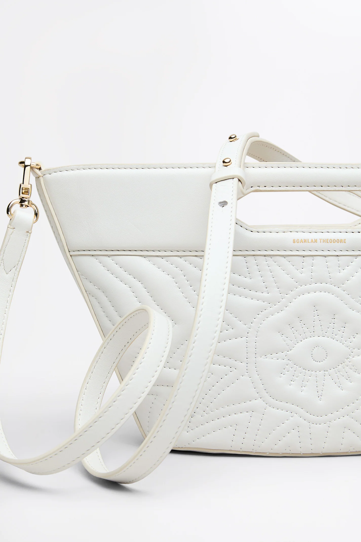 THE QUILTED BUCKET - Image 7